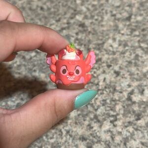 Disney munchling figure